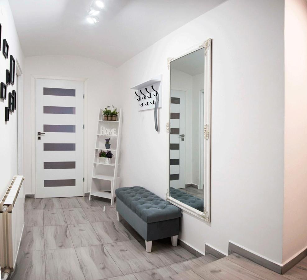 Apartament Marlenka Ниса Екстер'єр фото